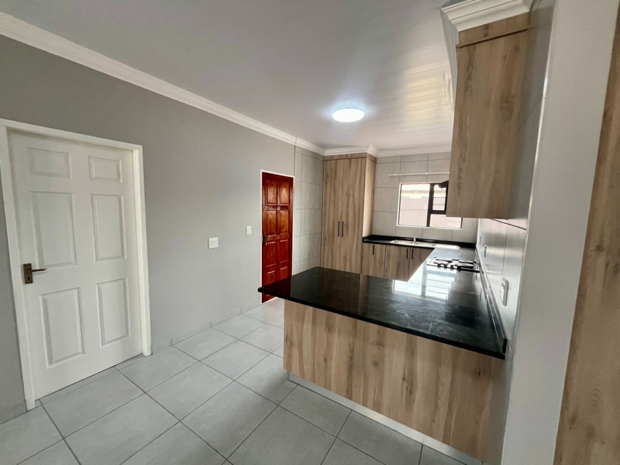 3 Bedroom Property for Sale in Flamwood North West